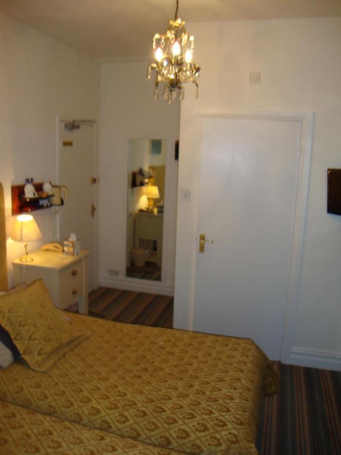 Sherwood Hotel - B&B Харрогейт Номер фото